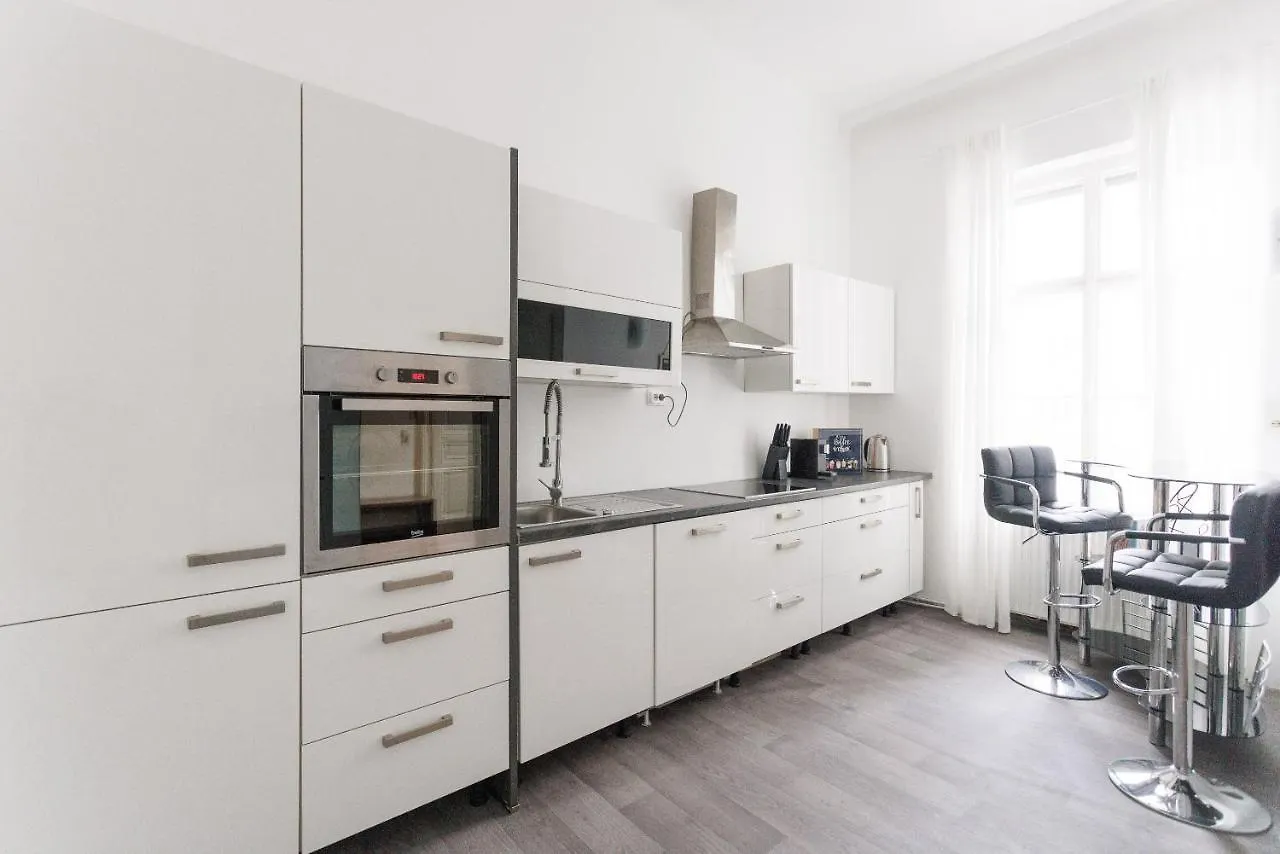 Central, Modern, Big Apartment Vienna Austria