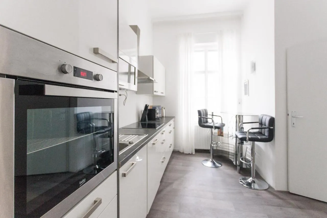 Central, Modern, Big Apartment Vienna