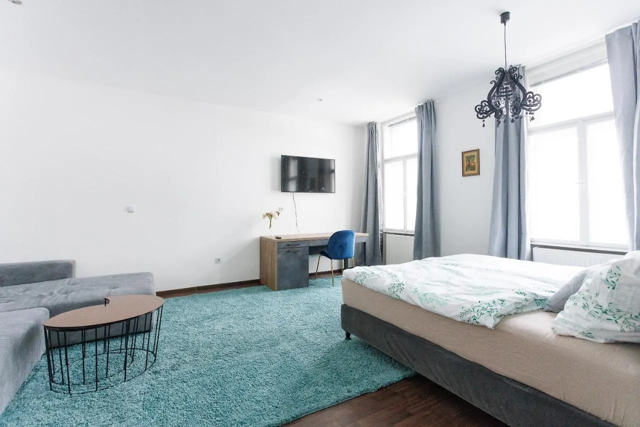 Central, Modern, Big Apartment Vienna