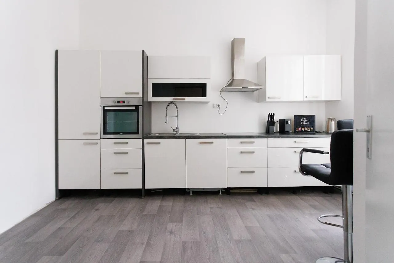 Central, Modern, Big Apartment Vienna
